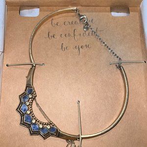NIB Chloe + Isabel Golden Lotus Collar Necklace